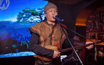 The concert of traditional Altai singers